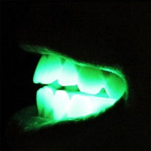 Load image into Gallery viewer, Flashing LED Light Up Mouth Guard /Teeth Piece Glow Teeth - Party, Rave, Clubs
